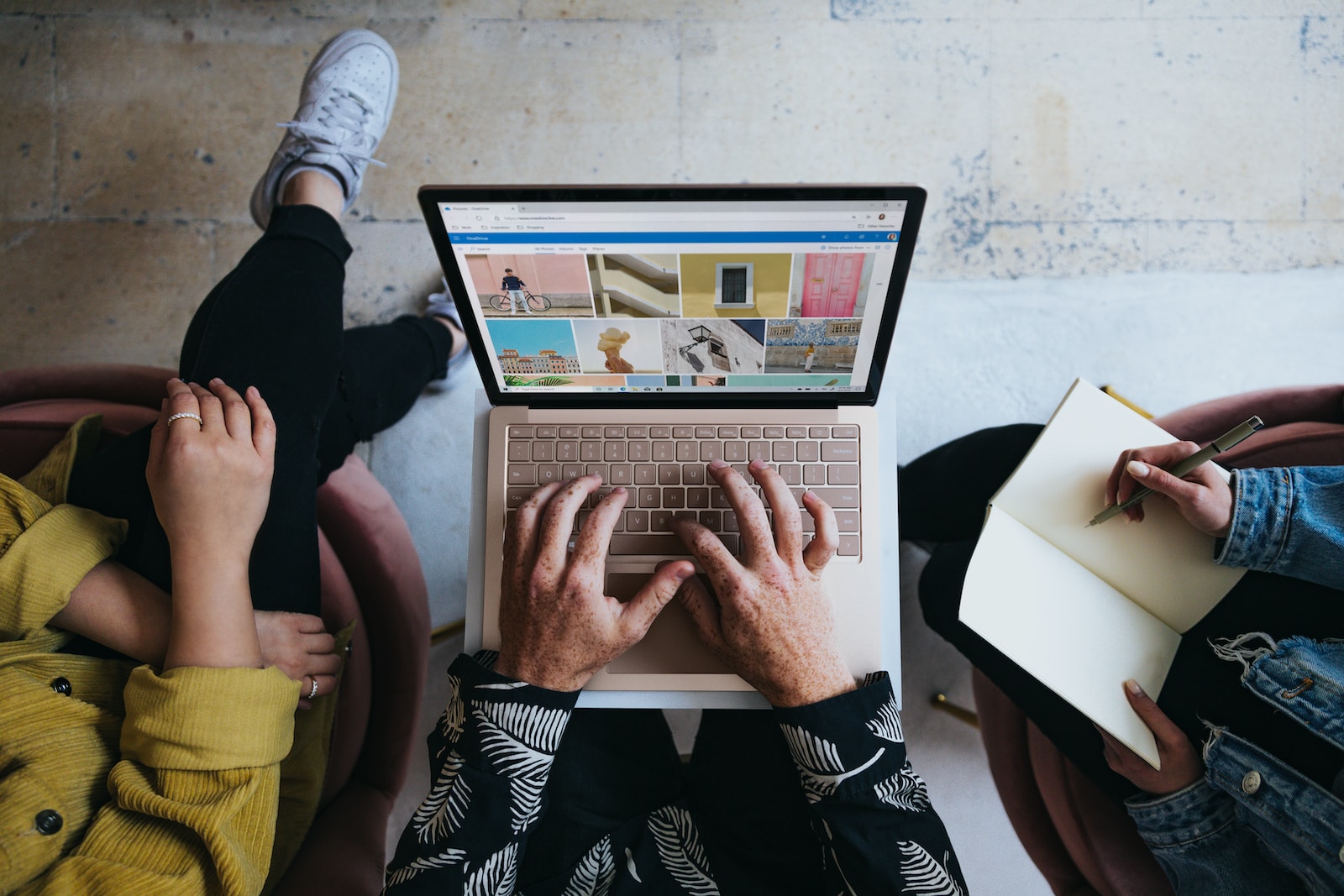 ClickBank Unveiled: Your Guide to Harnessing the Power of Digital Product Marketplace